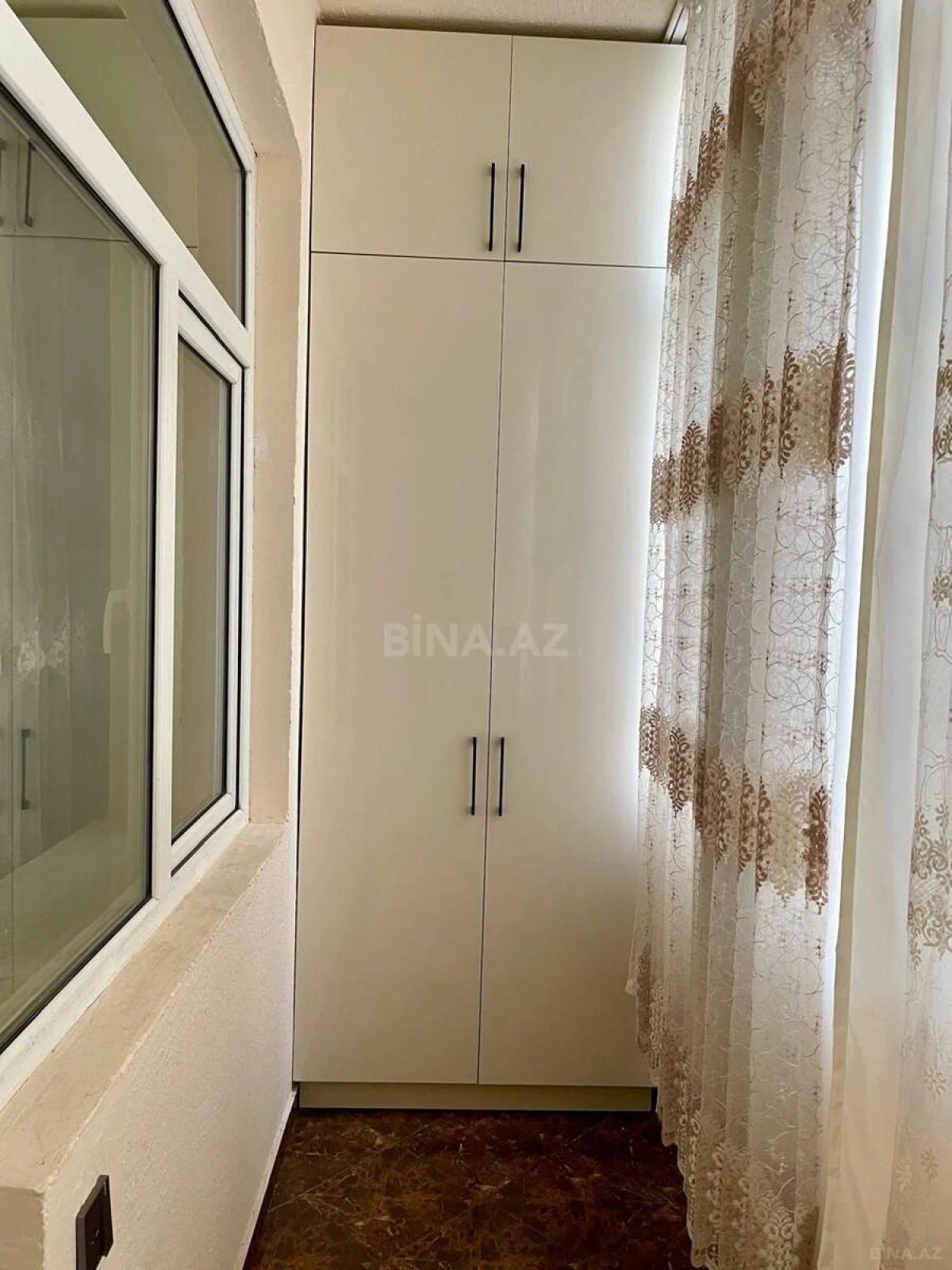 Kirayə verilir 3 otaqlı mənzil 100 m²