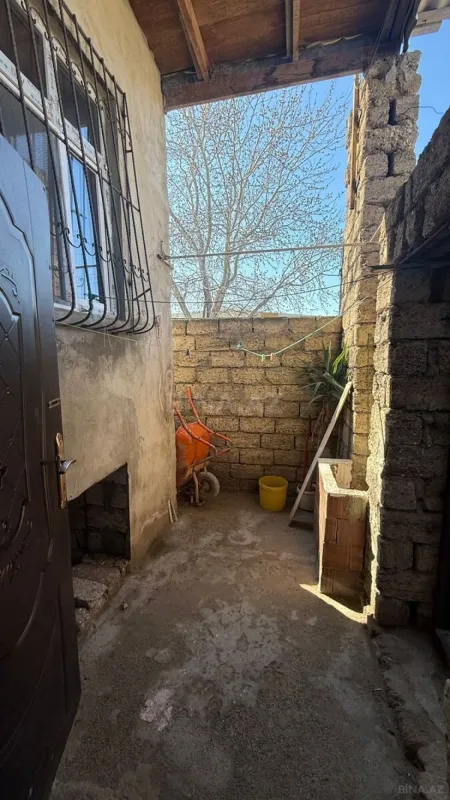 Satılır 3 otaqlı həyət evi 100 m²