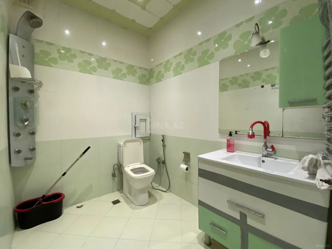 Satılır 3 otaqlı mənzil 115 m²