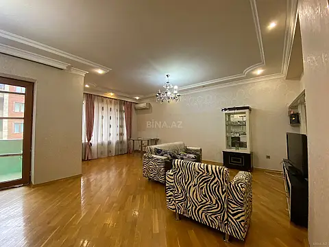 Satılır 3 otaqlı mənzil 115 m²