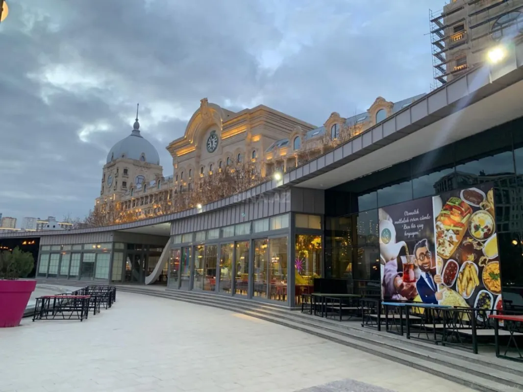 Satılır 3 otaqlı mənzil 115 m²