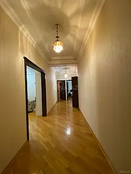 Satılır 3 otaqlı mənzil 115 m²