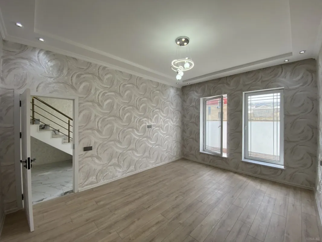 Satılır 4 otaqlı həyət evi 140 m²