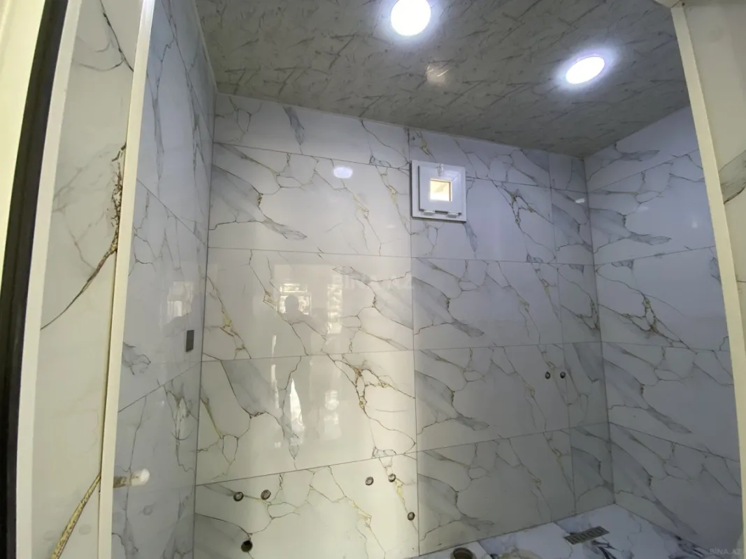 Satılır 4 otaqlı həyət evi 140 m²