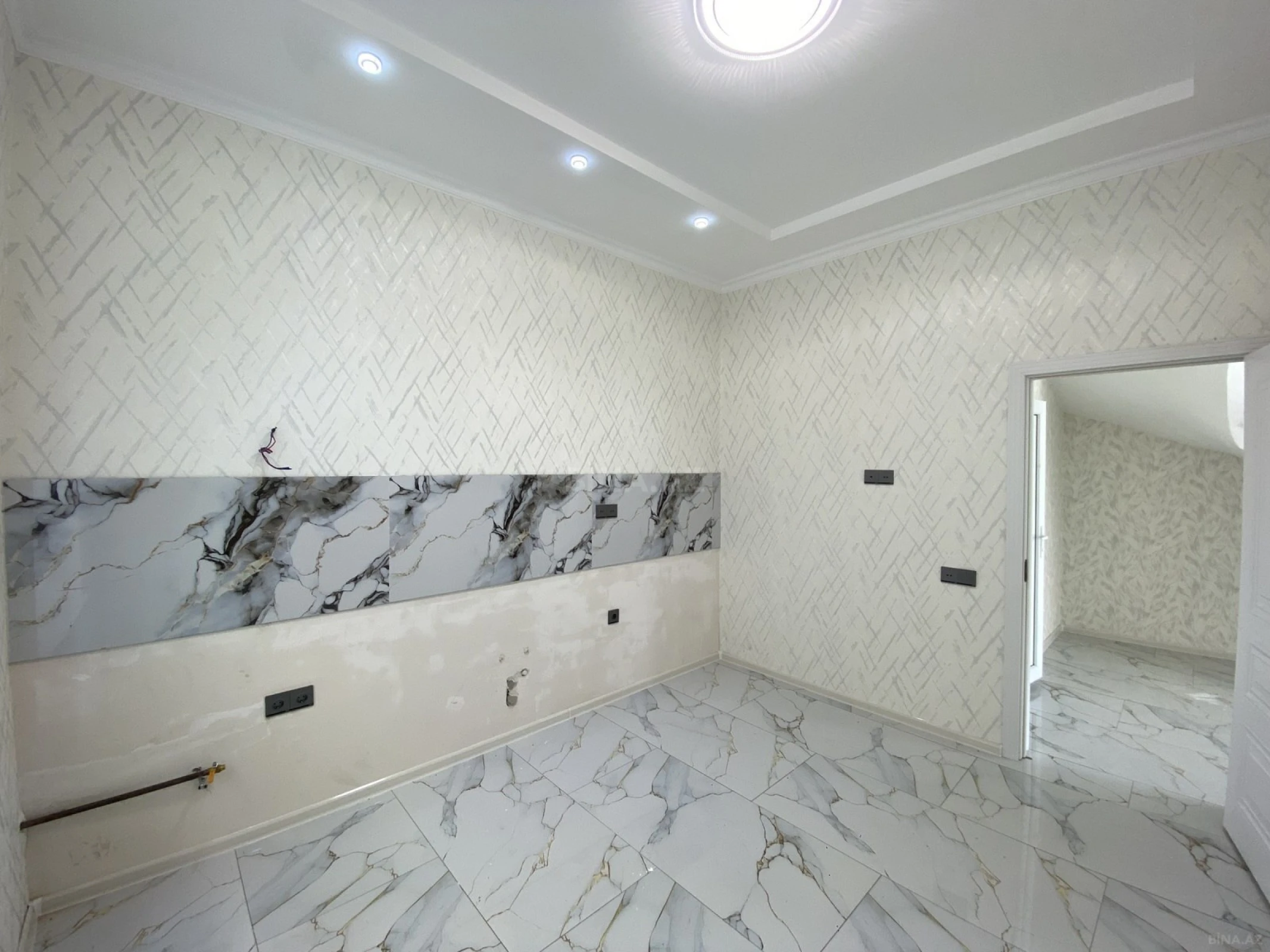 Satılır 4 otaqlı həyət evi 140 m²