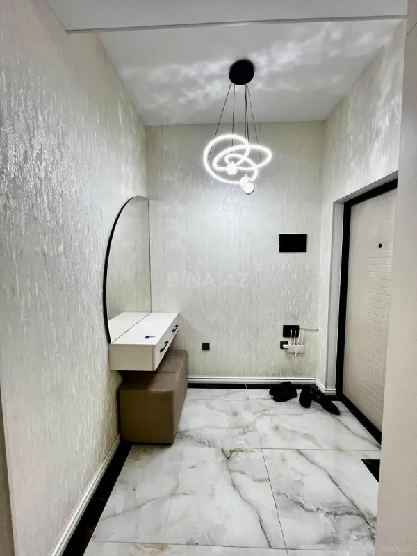 Satılır 2 otaqlı mənzil 87 m²