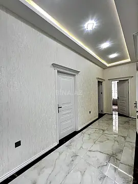 Satılır 2 otaqlı mənzil 87 m²