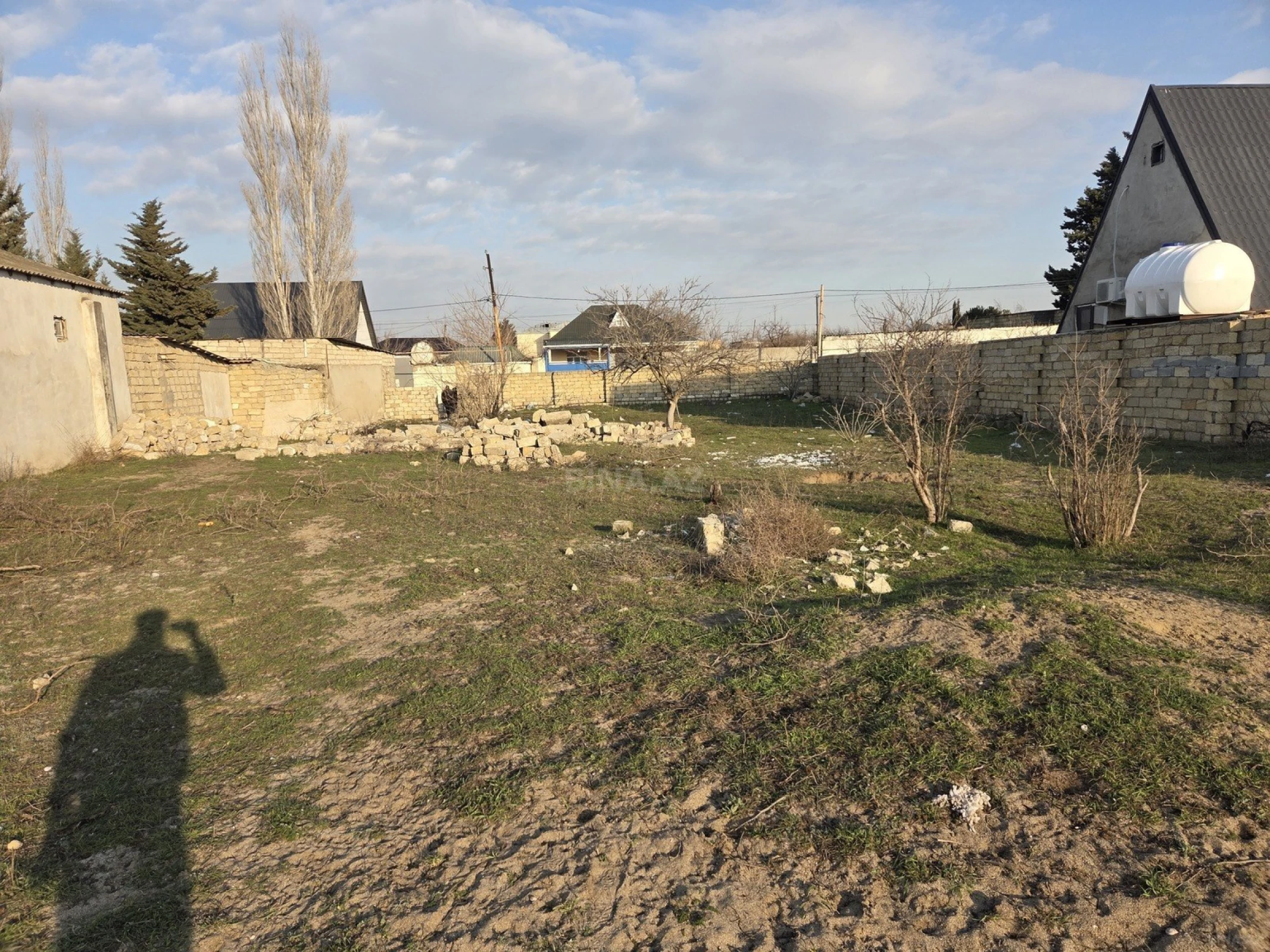 Satılır torpaq sahəsi 10 m²