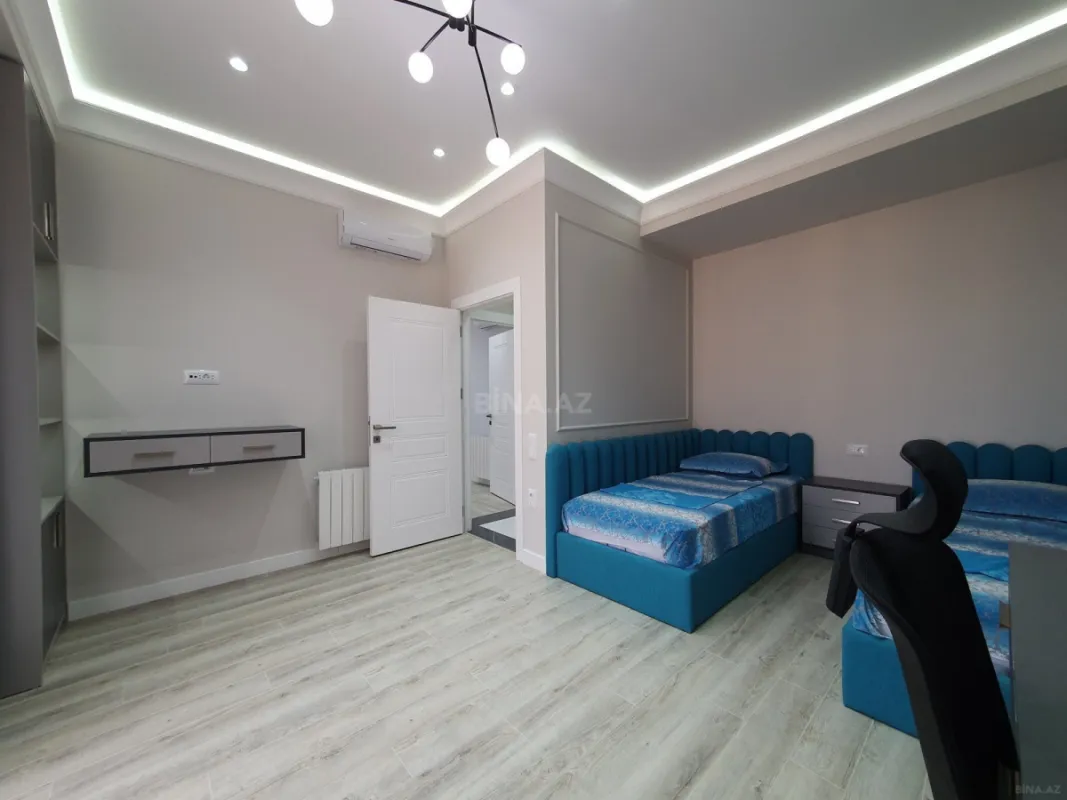 Kirayə verilir 3 otaqlı mənzil 124 m²