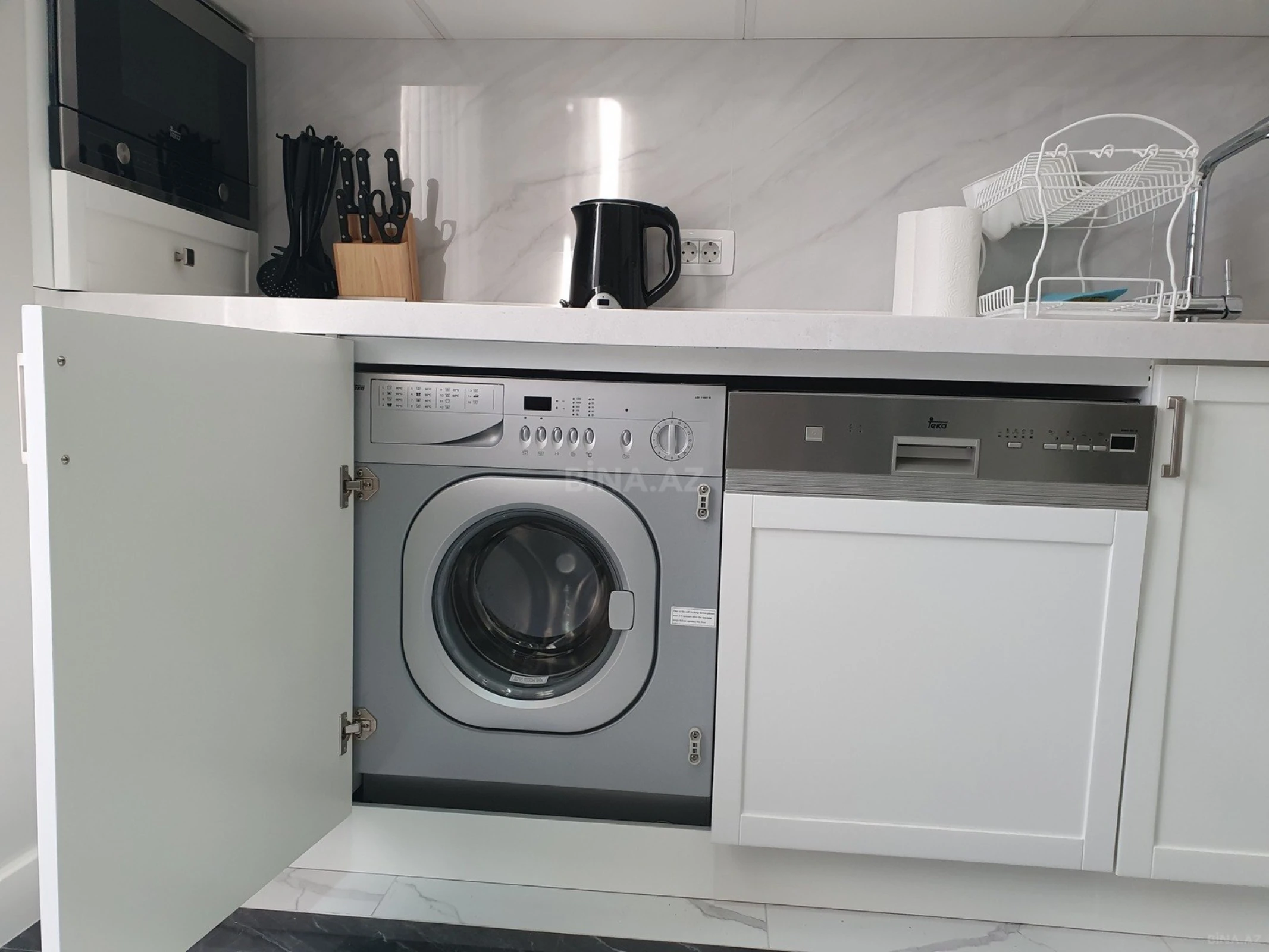 Kirayə verilir 3 otaqlı mənzil 124 m²