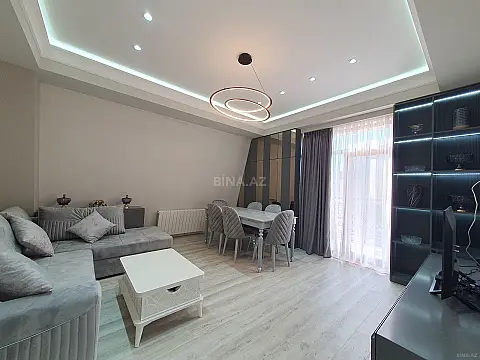 Kirayə verilir 3 otaqlı mənzil 124 m²
