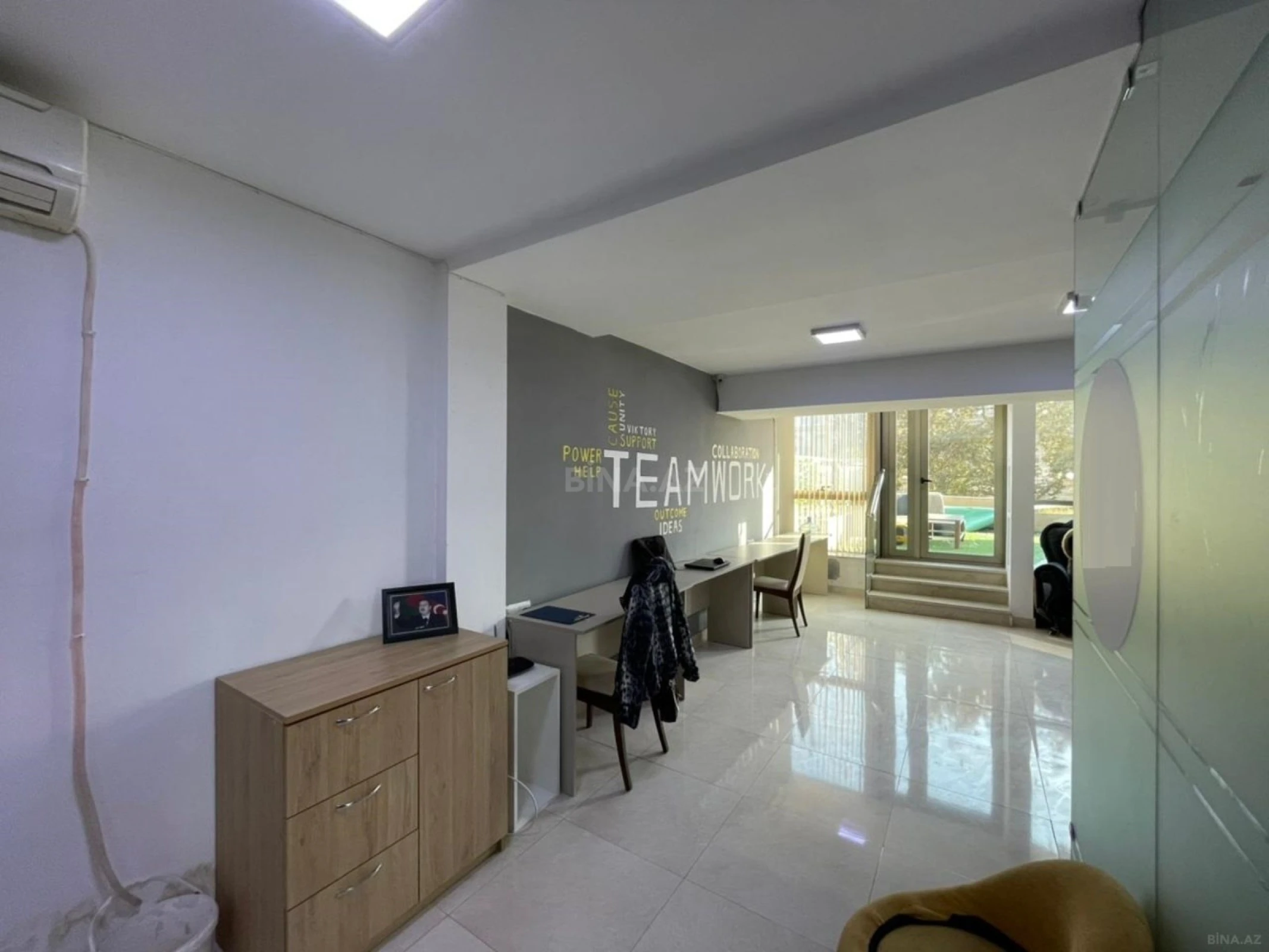 Kirayə verilir 1 otaqlı ofis 17 m²