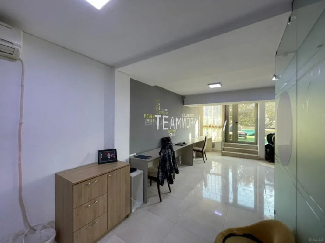 Kirayə verilir 1 otaqlı ofis 17 m²