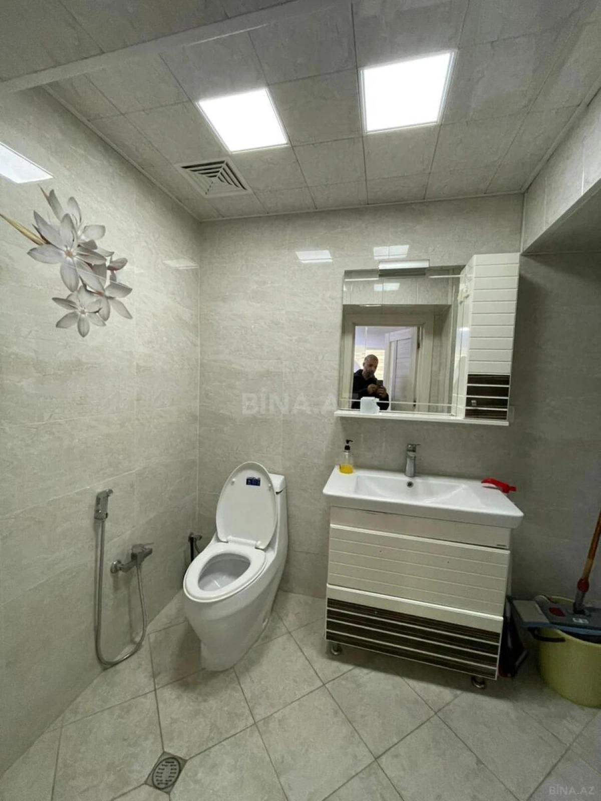 Kirayə verilir 1 otaqlı ofis 17 m²