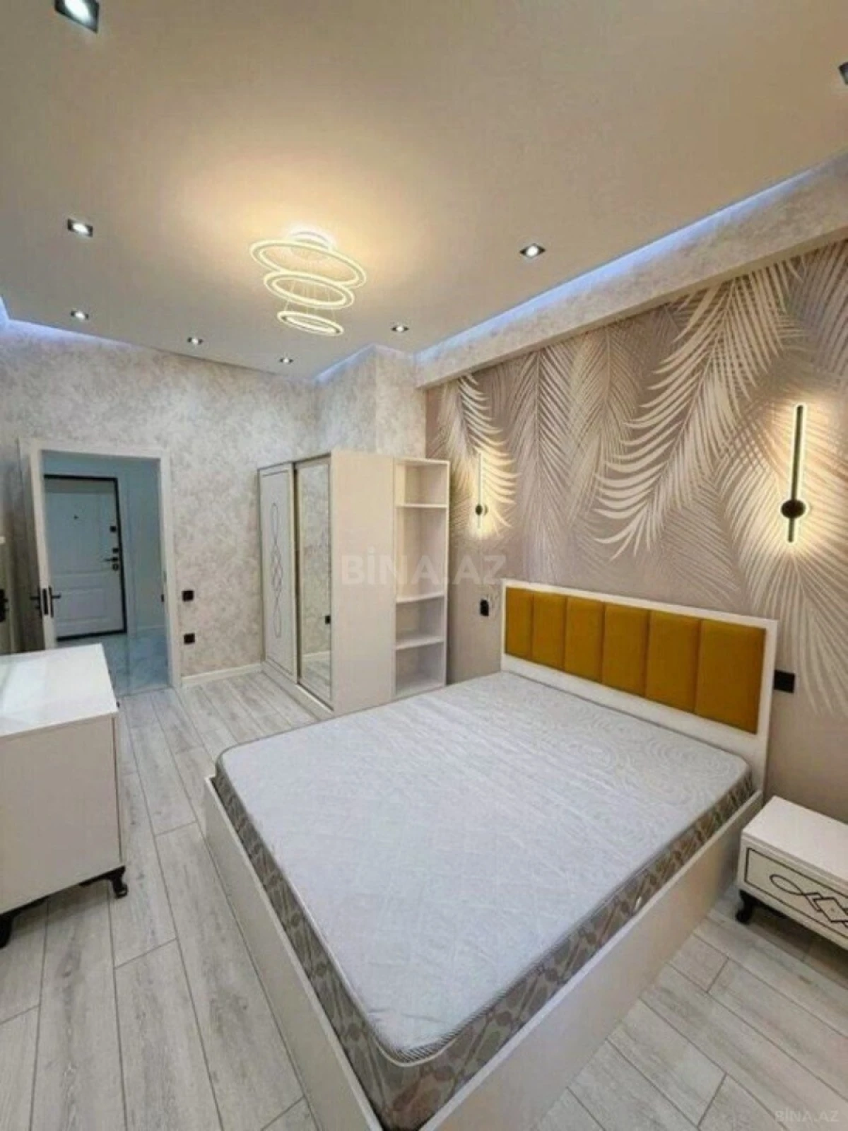 Kirayə verilir 2 otaqlı mənzil 60 m²