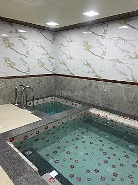 Kirayə verilir 5 otaqlı həyət evi 340 m²