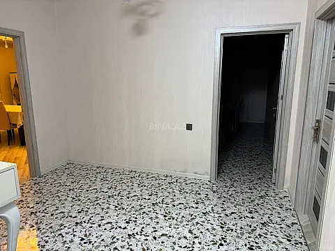Satılır 3 otaqlı mənzil 105 m²