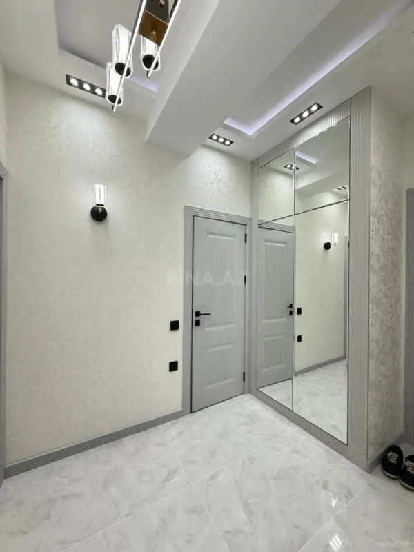 Satılır 2 otaqlı mənzil 52 m²