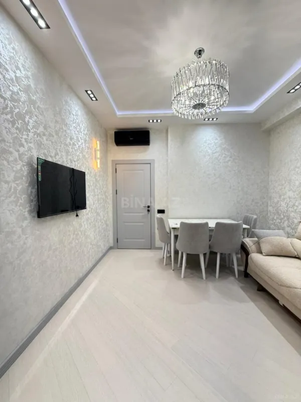 Satılır 2 otaqlı mənzil 52 m²