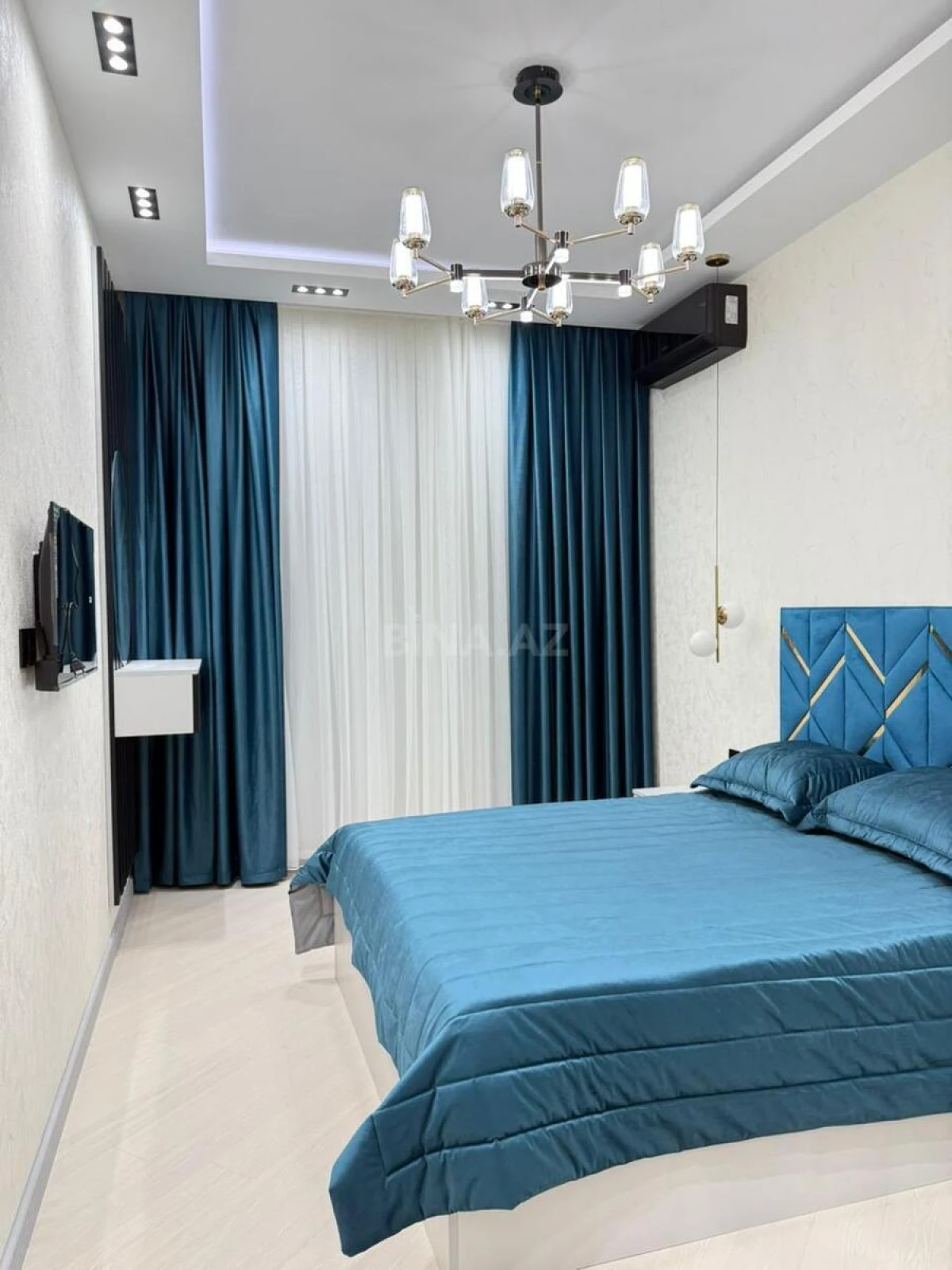 Satılır 2 otaqlı mənzil 52 m²
