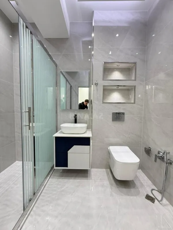 Satılır 2 otaqlı mənzil 52 m²