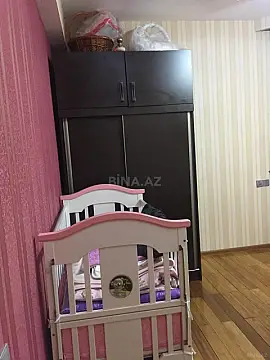 Satılır 3 otaqlı mənzil 109 m²