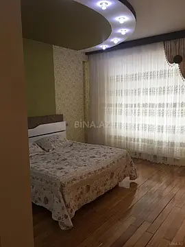 Satılır 3 otaqlı mənzil 109 m²