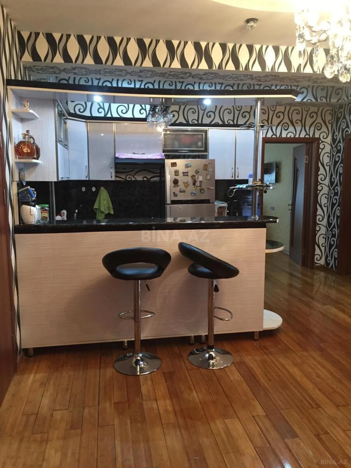 Satılır 3 otaqlı mənzil 109 m²