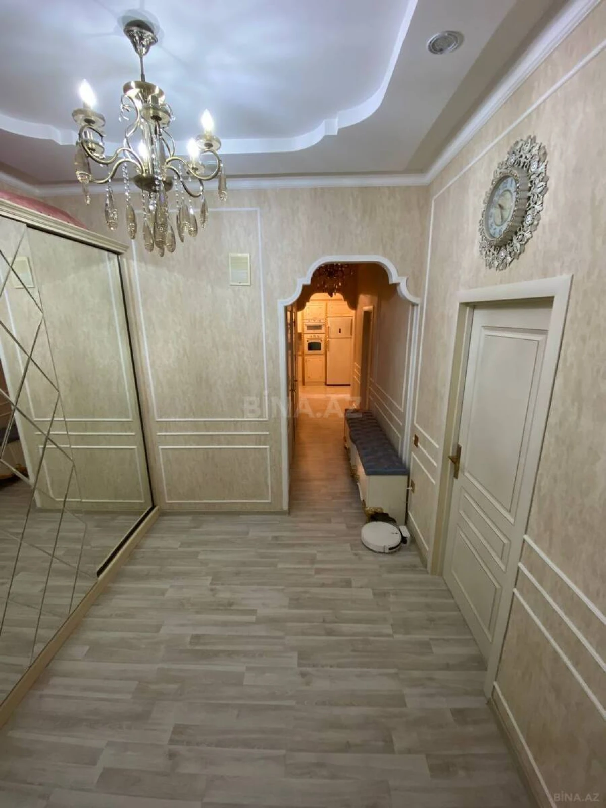Satılır 3 otaqlı mənzil 90 m²
