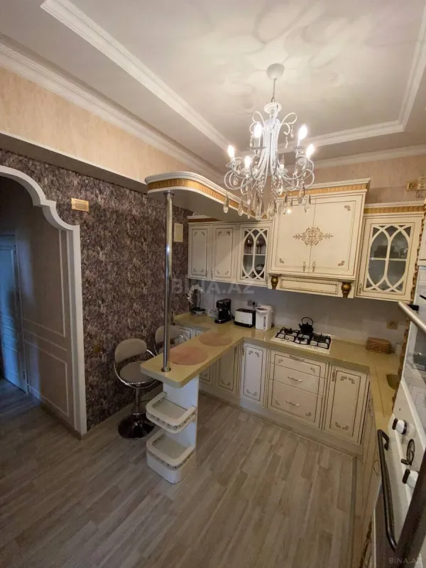 Satılır 3 otaqlı mənzil 90 m²