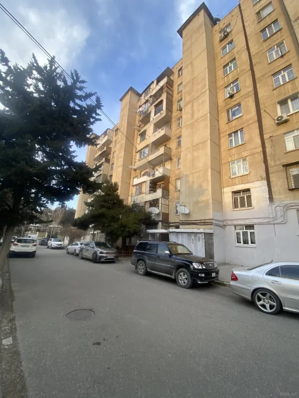 Satılır 3 otaqlı mənzil 50 m²