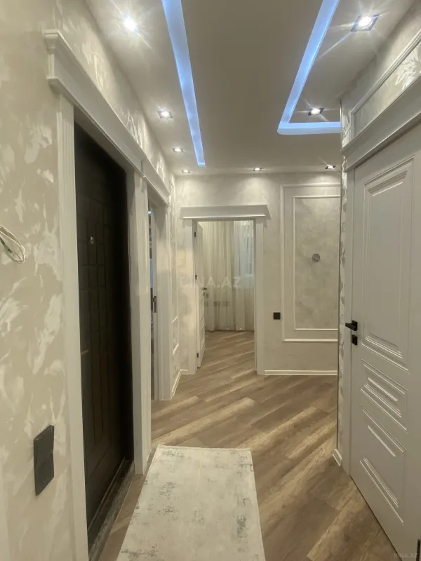 Satılır 3 otaqlı mənzil 50 m²