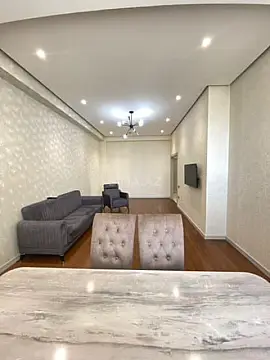 Kirayə verilir 3 otaqlı mənzil 135 m²