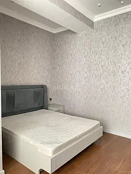 Kirayə verilir 3 otaqlı mənzil 135 m²