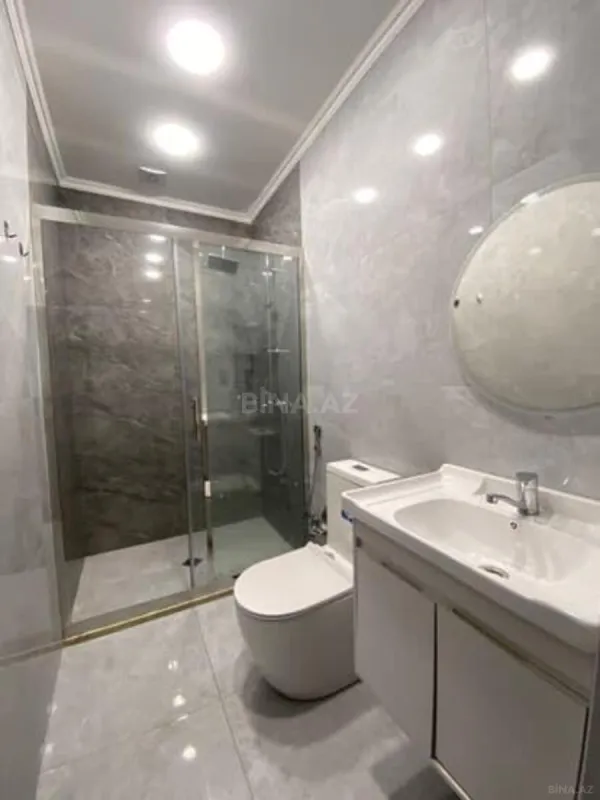 Kirayə verilir 3 otaqlı mənzil 135 m²