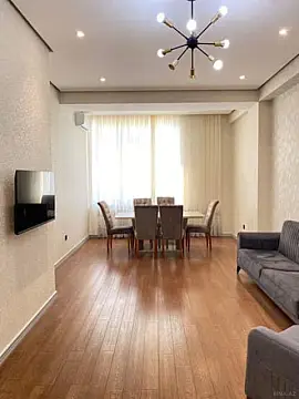 Kirayə verilir 3 otaqlı mənzil 135 m²