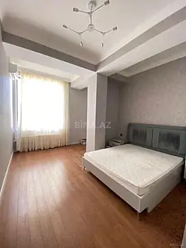 Kirayə verilir 3 otaqlı mənzil 135 m²