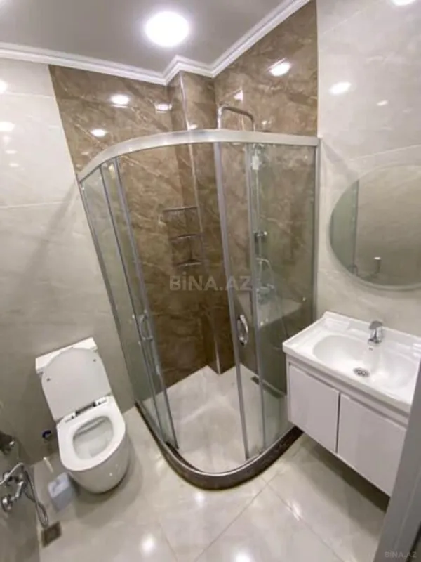 Kirayə verilir 3 otaqlı mənzil 135 m²