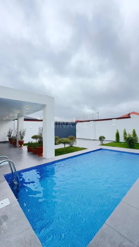 Satılır 4 otaqlı həyət evi 170 m²