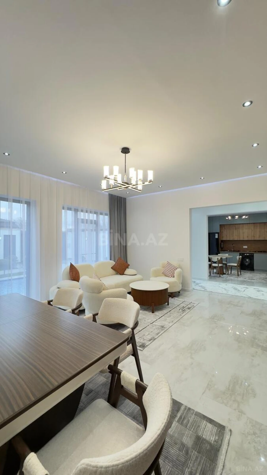 Satılır 4 otaqlı həyət evi 170 m²