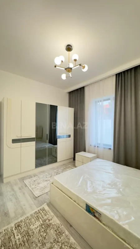 Satılır 4 otaqlı həyət evi 170 m²