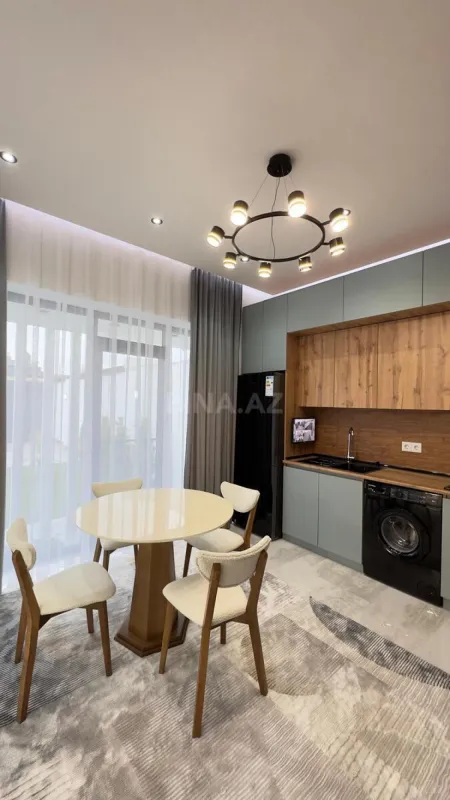 Satılır 4 otaqlı həyət evi 170 m²