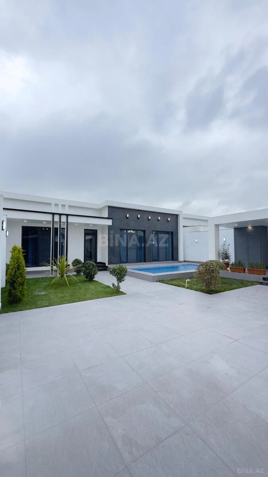 Satılır 4 otaqlı həyət evi 170 m²