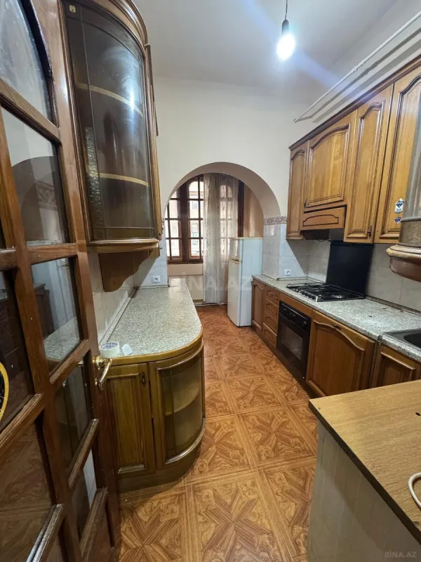 Kirayə verilir 2 otaqlı mənzil 56 m²