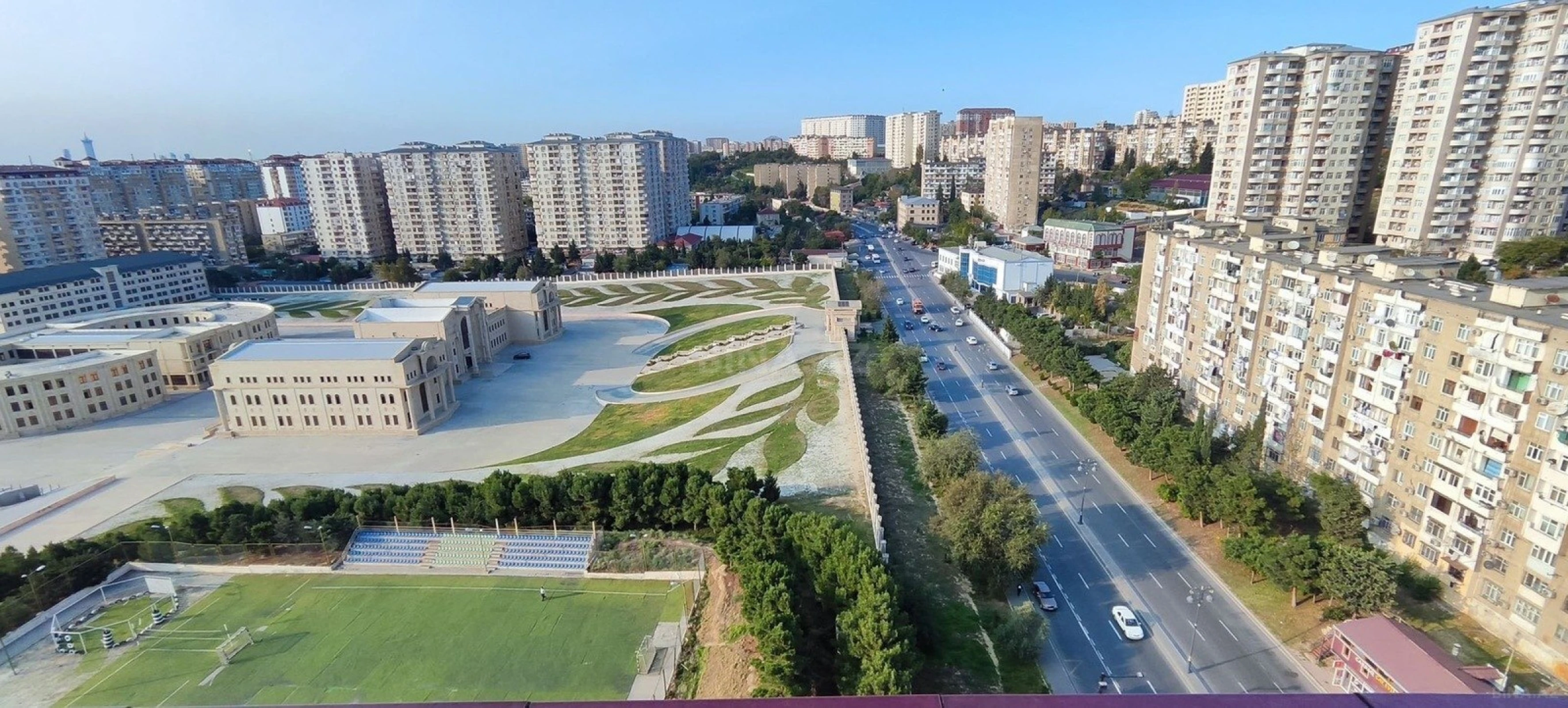 Satılır 4 otaqlı mənzil 128 m²