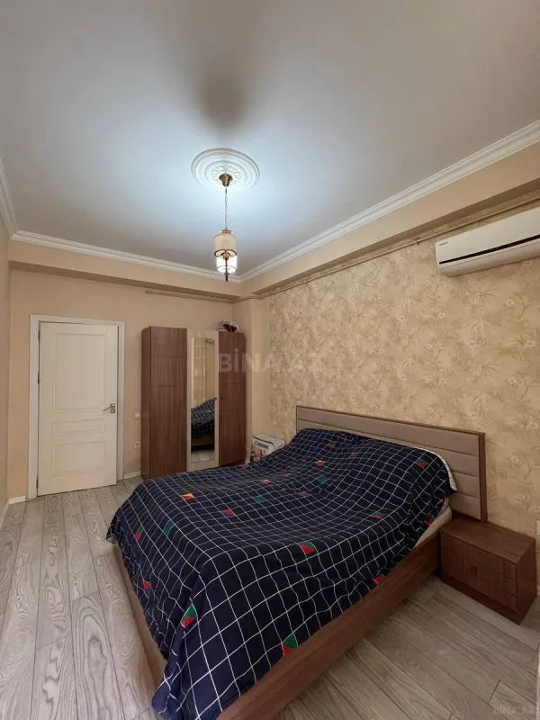 Satılır 2 otaqlı mənzil 60 m²