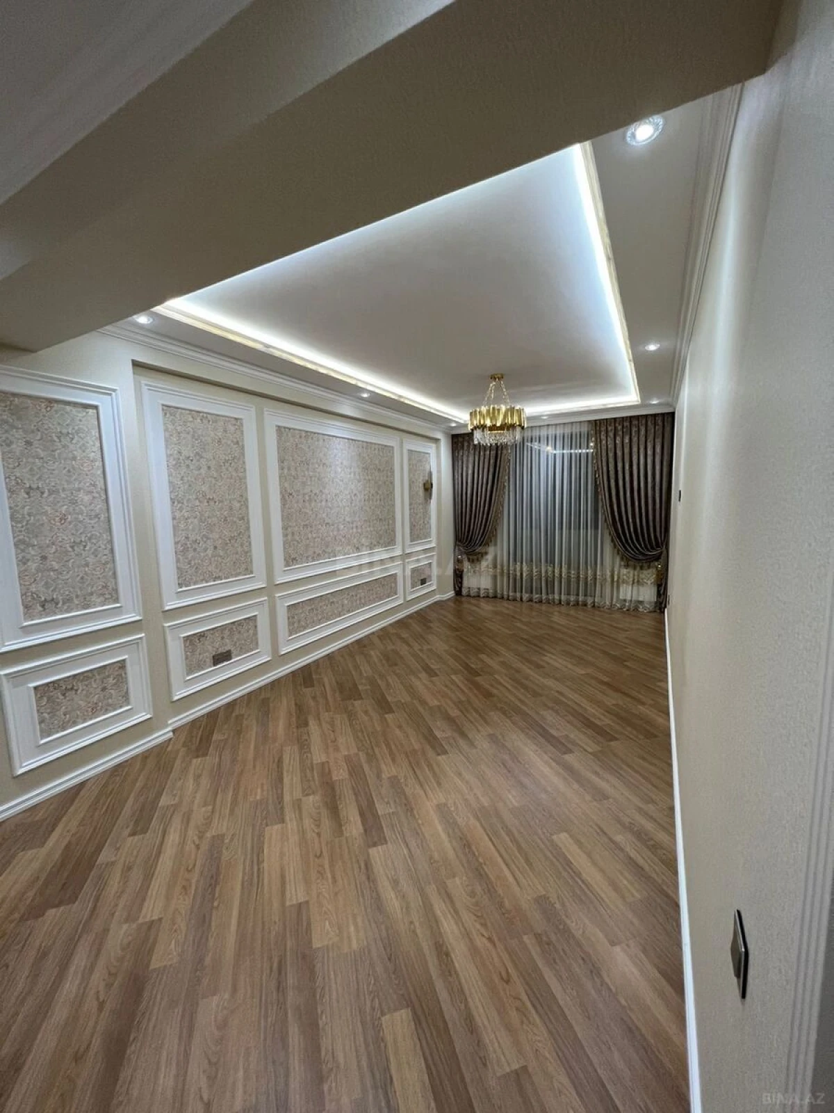 Satılır 2 otaqlı mənzil 55 m²