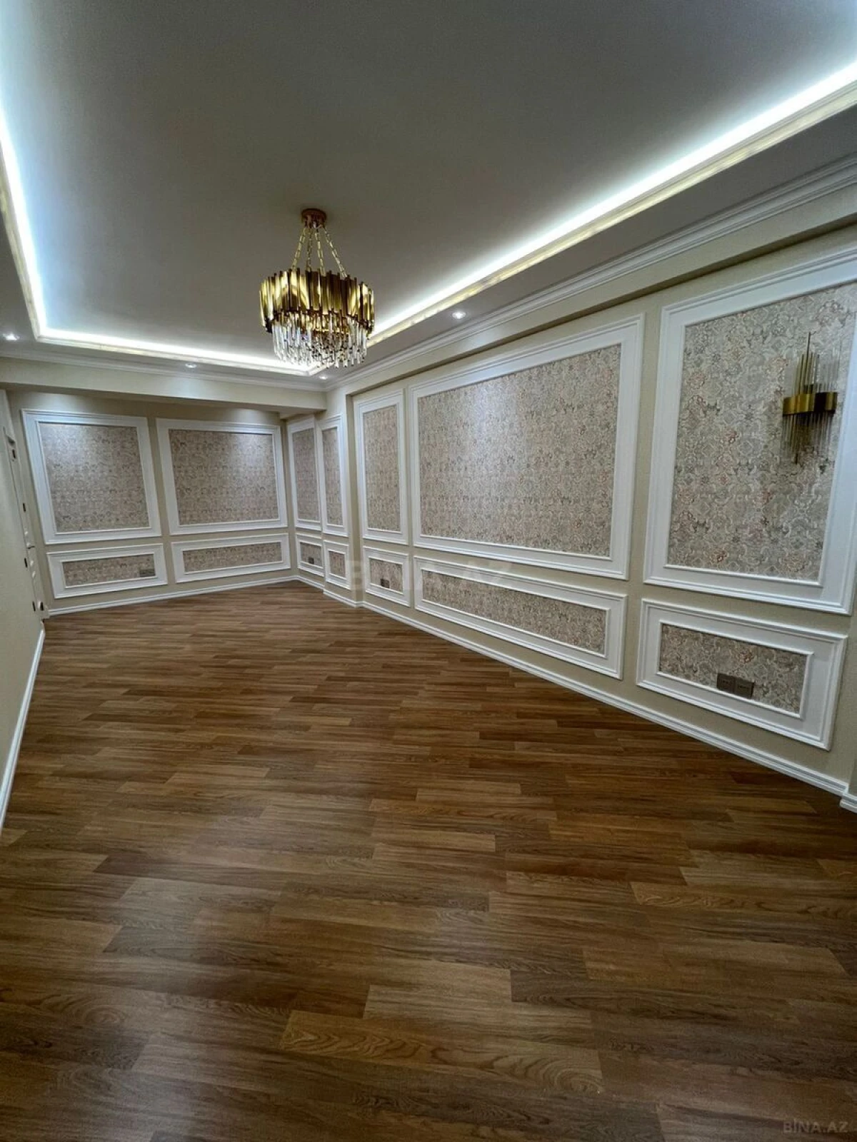 Satılır 2 otaqlı mənzil 55 m²