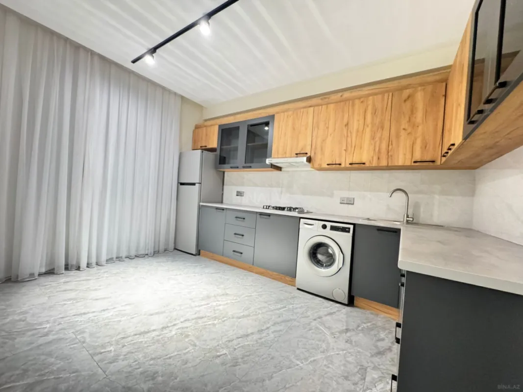 Satılır 3 otaqlı mənzil 105 m²