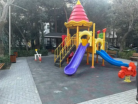 Satılır 2 otaqlı mənzil 42 m²